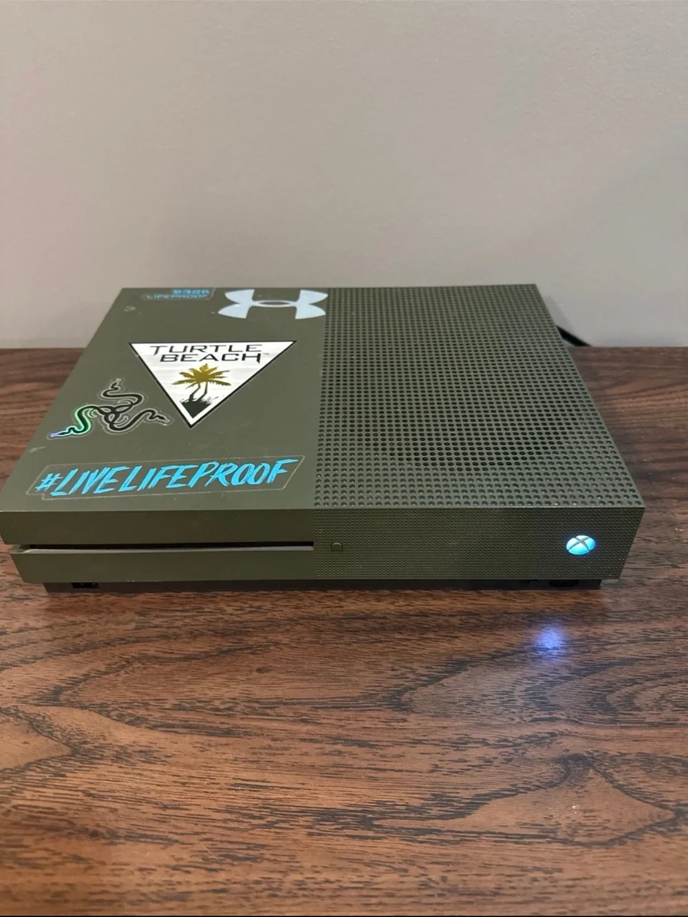 Xbox One S Battlefield One Edition